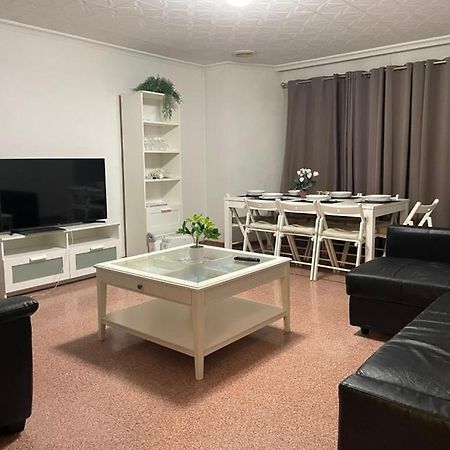 Piso Grande Amplio para grandes grupos 4 Dormitorios 2 baños, 4AC y WIFI Alicante Exterior foto