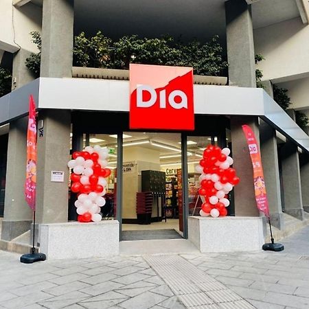 Piso Grande Amplio para grandes grupos 4 Dormitorios 2 baños, 4AC y WIFI Alicante Exterior foto